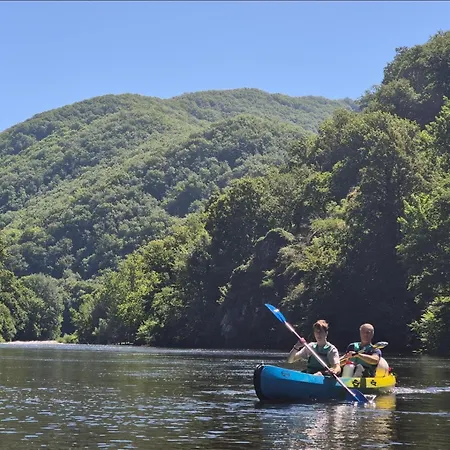 Maison La Vie De L'aubrac - Lo Bel Peis * Saint-Symphorien-de-Thenieres